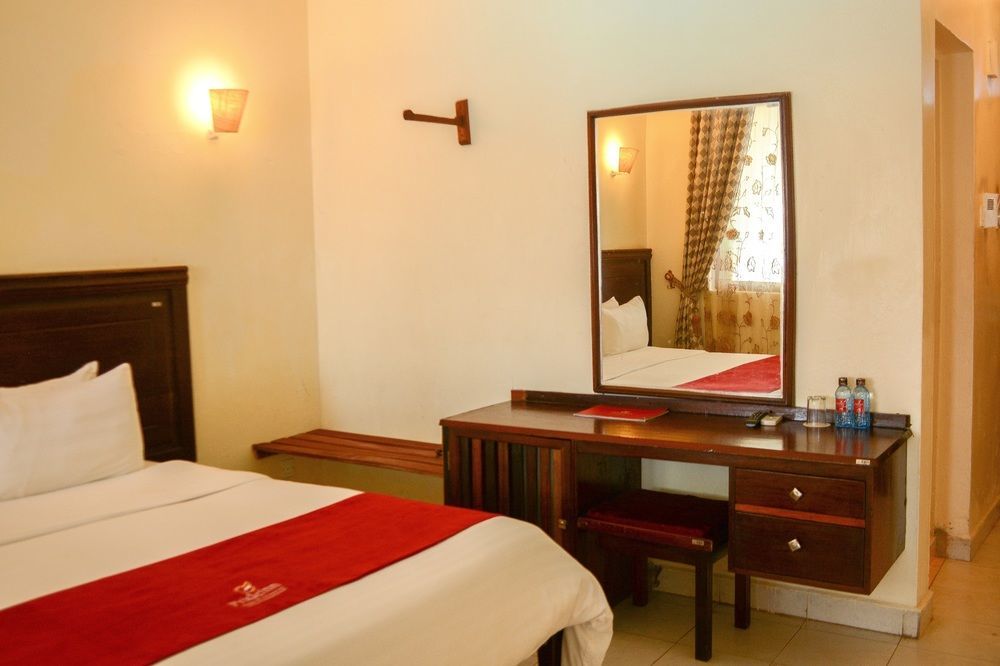 Prideinn Hotel Diani Diani Beach Luaran gambar